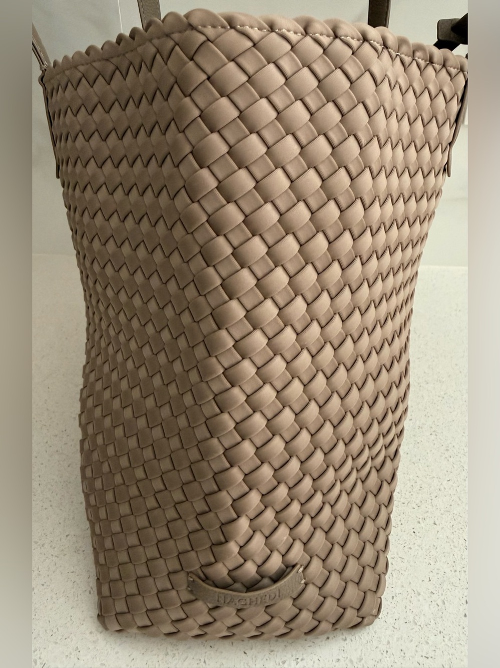 NAGHEDI Jetsetter Woven Tote Bag Cashmere - Picture 7 of 13